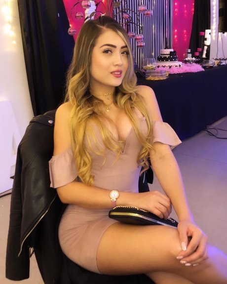 Nacktes geleaktes OnlyFans-Foto von Mayda Jimenez