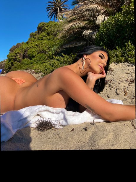 Nacktes geleaktes OnlyFans-Foto von Taylor Nicole