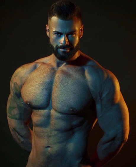 Nacktes geleaktes OnlyFans-Foto von Victor Dangelo