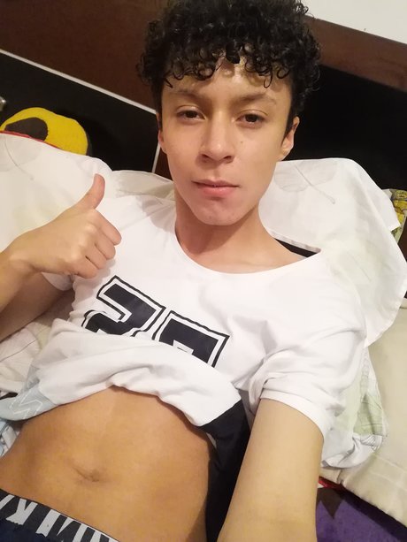 Nacktes geleaktes OnlyFans-Foto von Stiven