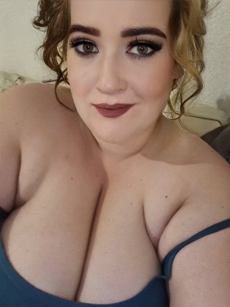Nacktes geleaktes OnlyFans-Foto von Jennya Jolene
