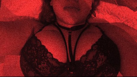 Nacktes geleaktes OnlyFans-Foto von Maite