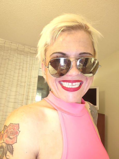 Nacktes geleaktes OnlyFans-Foto von Jessica Grimes