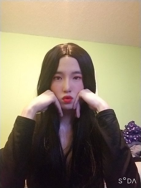 Nacktes geleaktes OnlyFans-Foto von Sissy Lily 