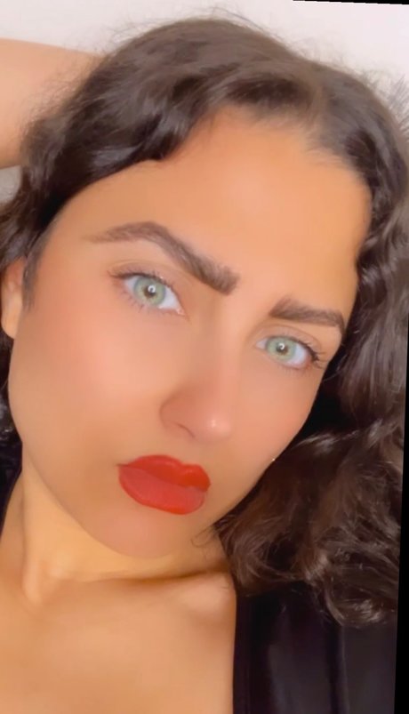 Nacktes geleaktes OnlyFans-Foto von Modelsophy