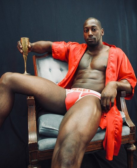Nacktes geleaktes OnlyFans-Foto von Mrgoodbar