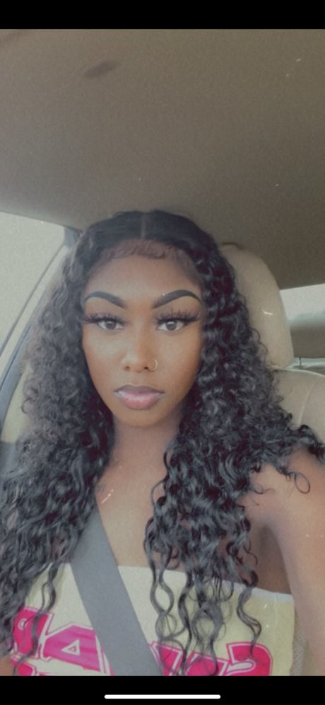 Nacktes geleaktes OnlyFans-Foto von Honey From Dallas