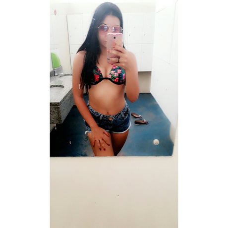 Nacktes geleaktes OnlyFans-Foto von Misterygirl