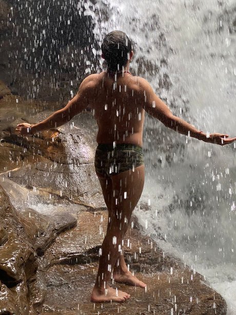 Nacktes geleaktes OnlyFans-Foto von Giovanni P
