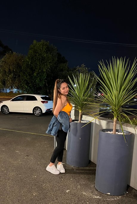 Nacktes geleaktes OnlyFans-Foto von Sweet Lavander