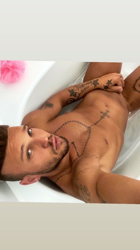 Nacktes geleaktes OnlyFans-Foto von Stefan Lovei