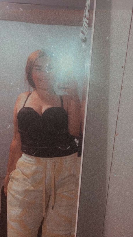Nacktes geleaktes OnlyFans-Foto von Samanthaxoxoxo