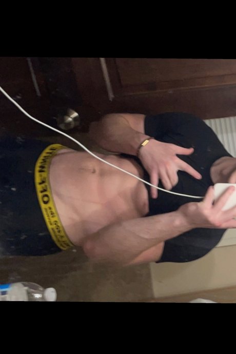 Nacktes geleaktes OnlyFans-Foto von Sexylax69
