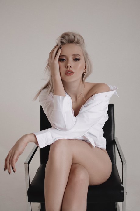 Nacktes geleaktes OnlyFans-Foto von Prettiekate