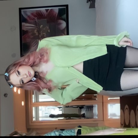 Nacktes geleaktes OnlyFans-Foto von Naur