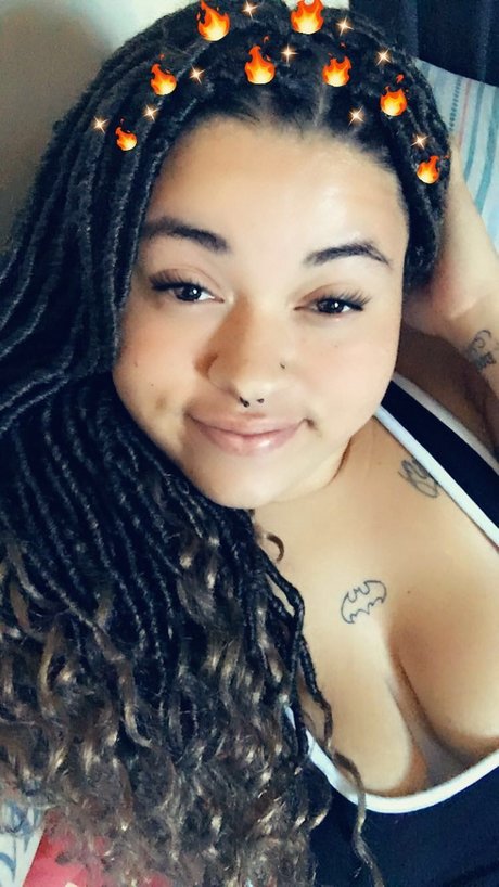 Nacktes geleaktes OnlyFans-Foto von Sneaky Smoove