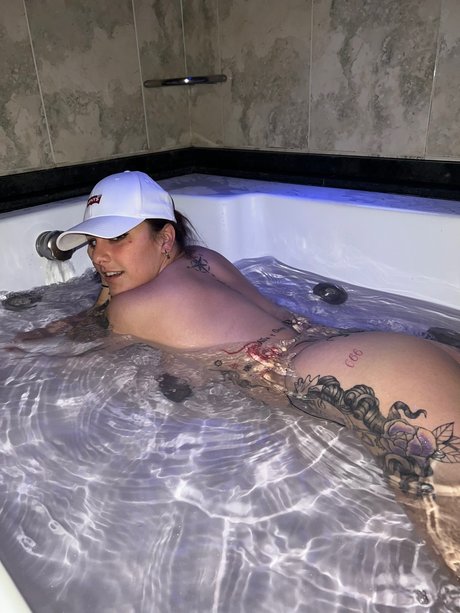 Nacktes geleaktes OnlyFans-Foto von Zorraafiiielll