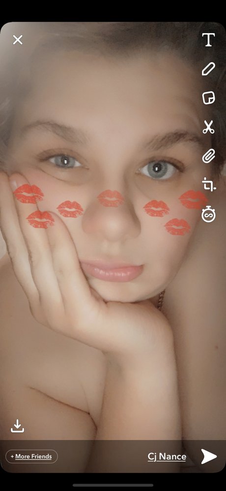 Nacktes geleaktes OnlyFans-Foto von Baby Girl