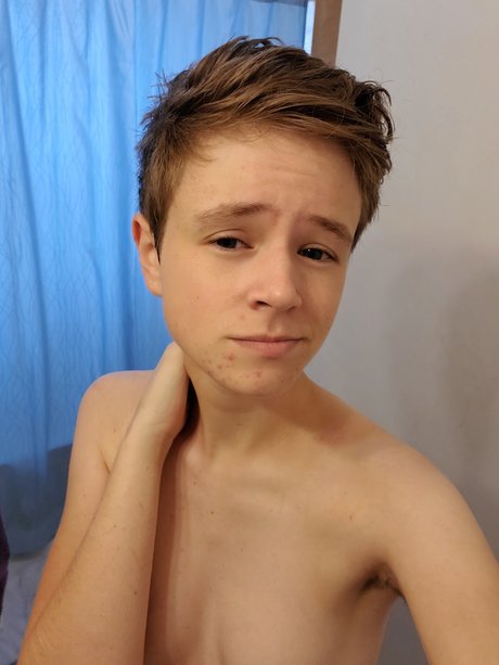 Nacktes geleaktes OnlyFans-Foto von Kai