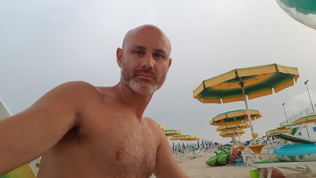 Nacktes geleaktes OnlyFans-Foto von David Italia Uomo