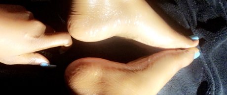 Nacktes geleaktes OnlyFans-Foto von Wrinkle Soles