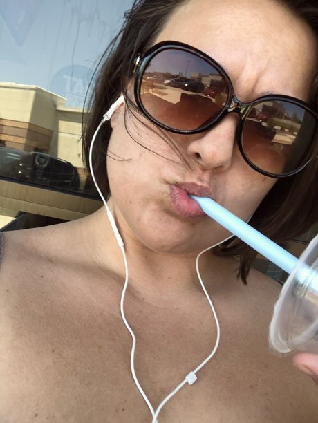 Nacktes geleaktes OnlyFans-Foto von Peachyv113