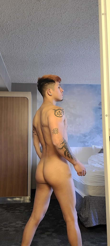 Nacktes geleaktes OnlyFans-Foto von Roy Rivera