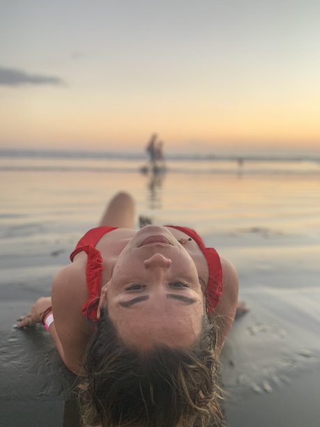 Nacktes geleaktes OnlyFans-Foto von Paris1985