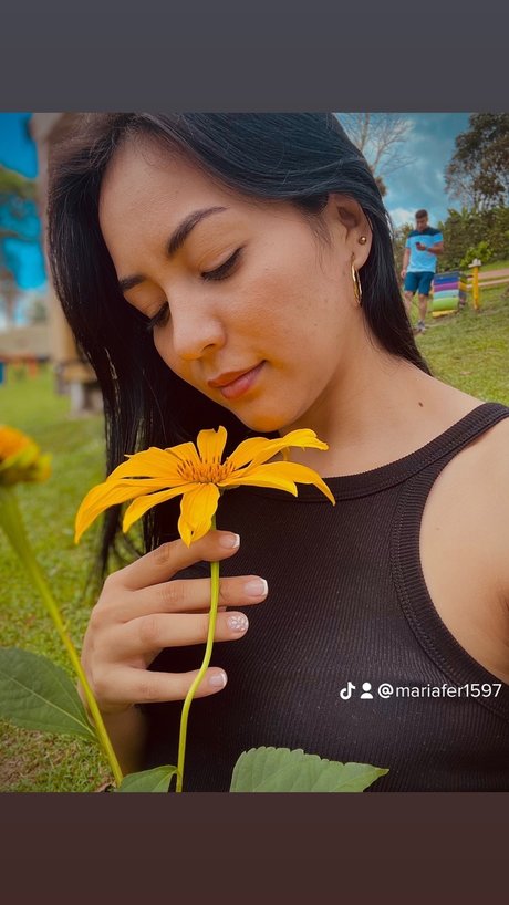 Nacktes geleaktes OnlyFans-Foto von Mara