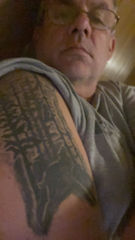 Nacktes geleaktes OnlyFans-Foto von Thc003