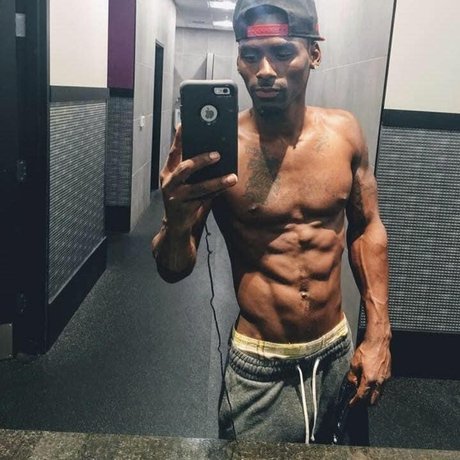 Nacktes geleaktes OnlyFans-Foto von King Falife