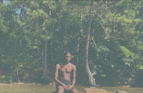 Nacktes geleaktes OnlyFans-Foto von Slim Breezy