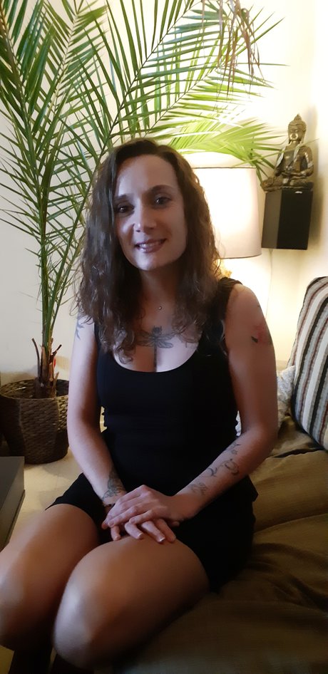 Nacktes geleaktes OnlyFans-Foto von Sateene