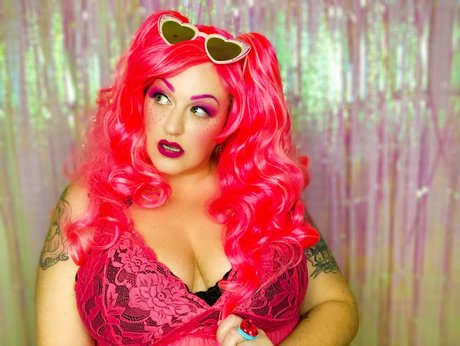 Roxy Tart  Costumed Chubby Alt Girl