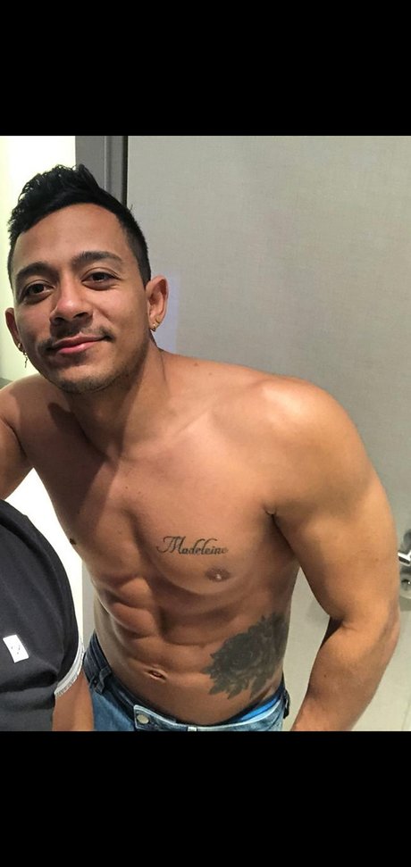 Nacktes geleaktes OnlyFans-Foto von Snyder C