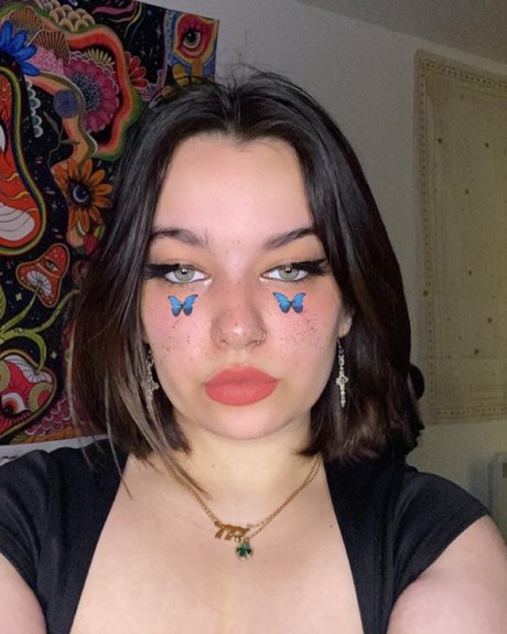 Nacktes geleaktes OnlyFans-Foto von Goddess Em