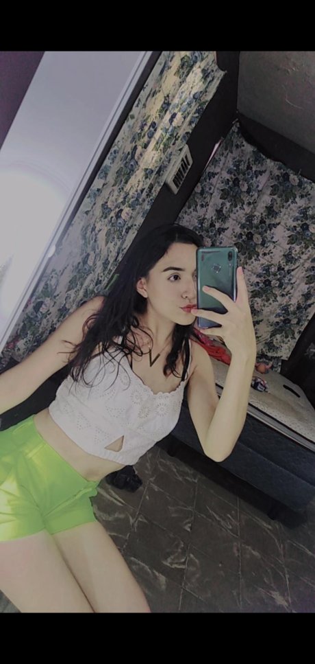 Nacktes geleaktes OnlyFans-Foto von Rachel Garibay