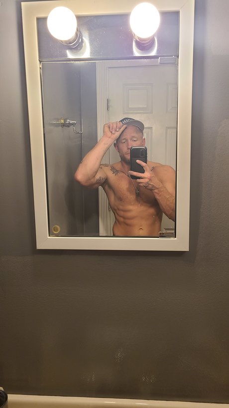 Nacktes geleaktes OnlyFans-Foto von Kevin M
