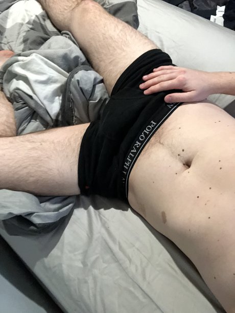 Nacktes geleaktes OnlyFans-Foto von Pup Chance