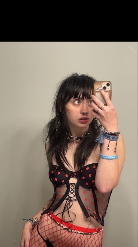 Nacktes geleaktes OnlyFans-Foto von Grim