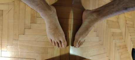Nacktes geleaktes OnlyFans-Foto von Pp  Hairy Feet