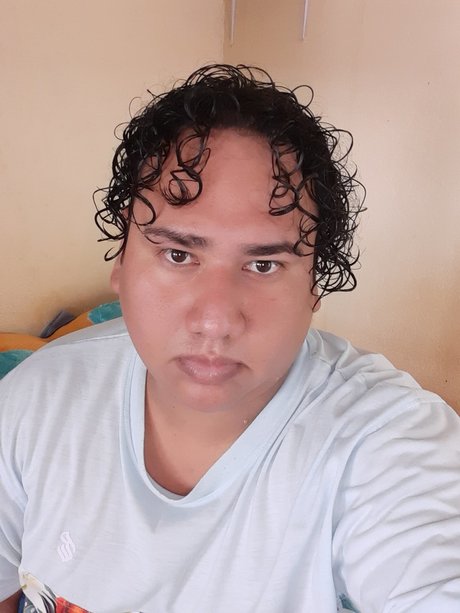 Nacktes geleaktes OnlyFans-Foto von Ruben Martinez