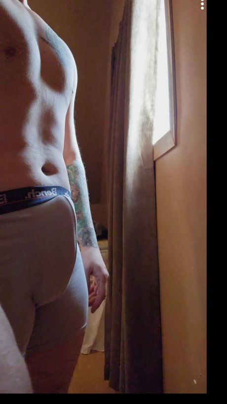 Nacktes geleaktes OnlyFans-Foto von Tony