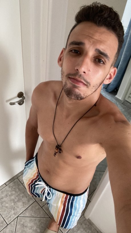 Nacktes geleaktes OnlyFans-Foto von Eddy Duarte