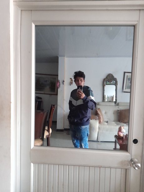 Nacktes geleaktes OnlyFans-Foto von Franki Pulido