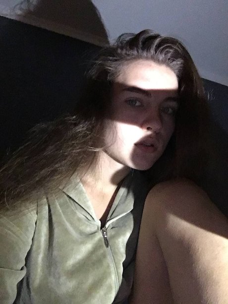 Nacktes geleaktes OnlyFans-Foto von Delicious Nastya