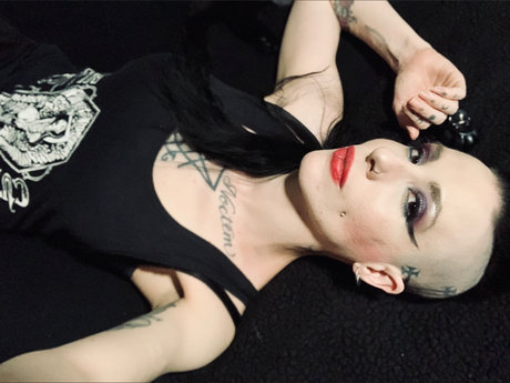 Nacktes geleaktes OnlyFans-Foto von Lilith Bathory