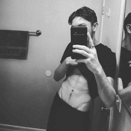Nacktes geleaktes OnlyFans-Foto von Eddie Dubz