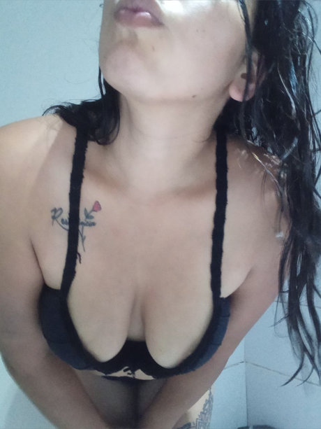 Nacktes geleaktes OnlyFans-Foto von You  Argentina 