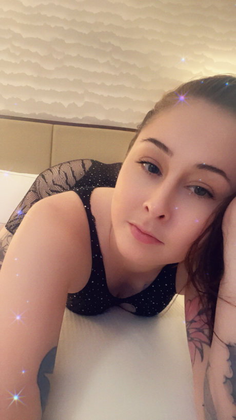 Nacktes geleaktes OnlyFans-Foto von Nicole